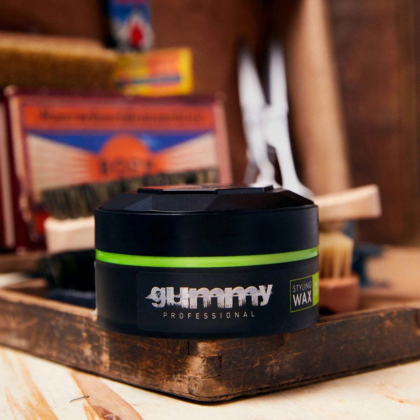 GUMMY STYLING WAX 150 ML matte finish for versatile hair styling.