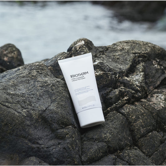 Cera Repair Foam Cleanser, 150ml -  från Biotherm